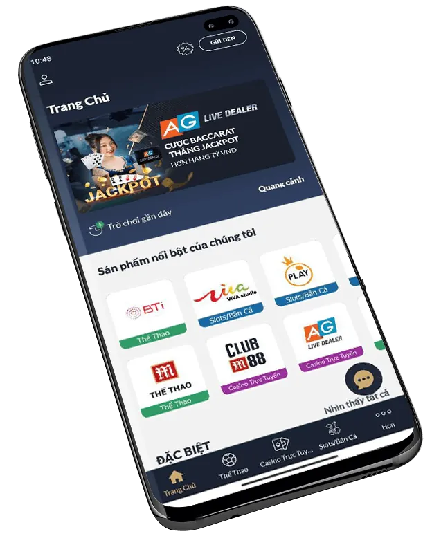 Người chơi tập trung vào màn hình casino trực tiếp
