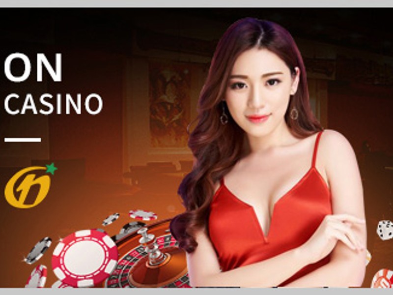 Hình ảnh đại diện cho bộ phận hỗ trợ khách hàng, với các biểu tượng trò chuyện trực tuyến và email, thể hiện sự sẵn sàng hỗ trợ bảo mật 24/7 cho người chơi WW88 game.